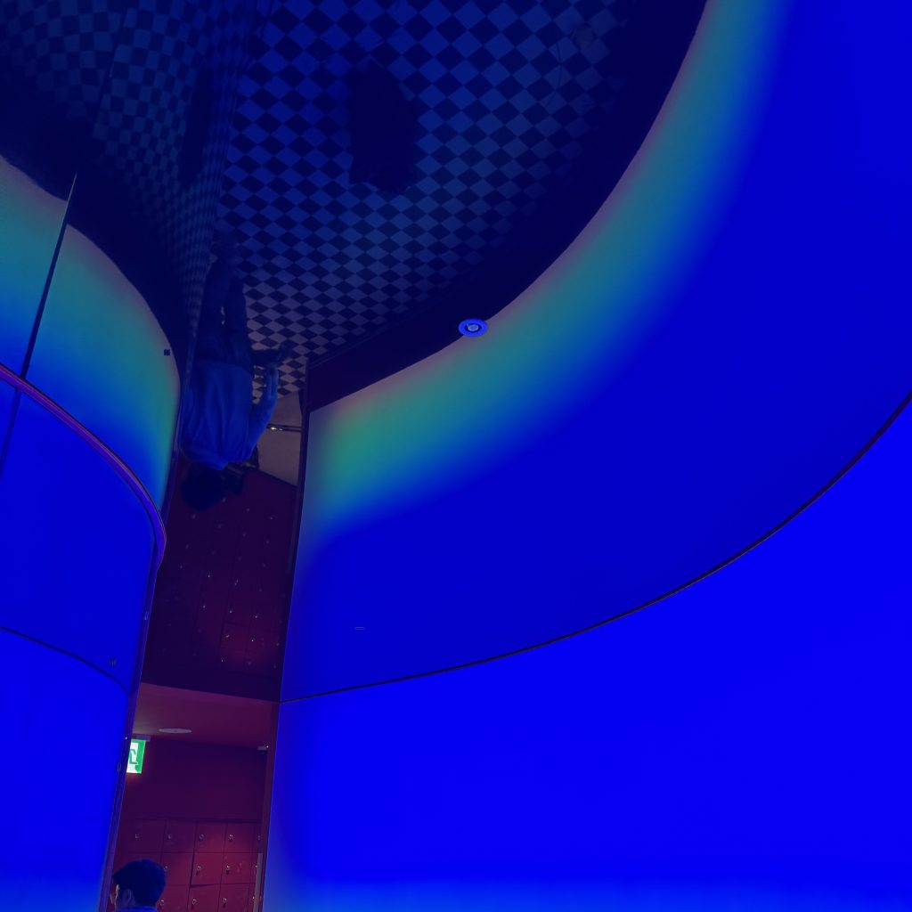 순천 만화카페 RGB 바리솔 시공 사진 2